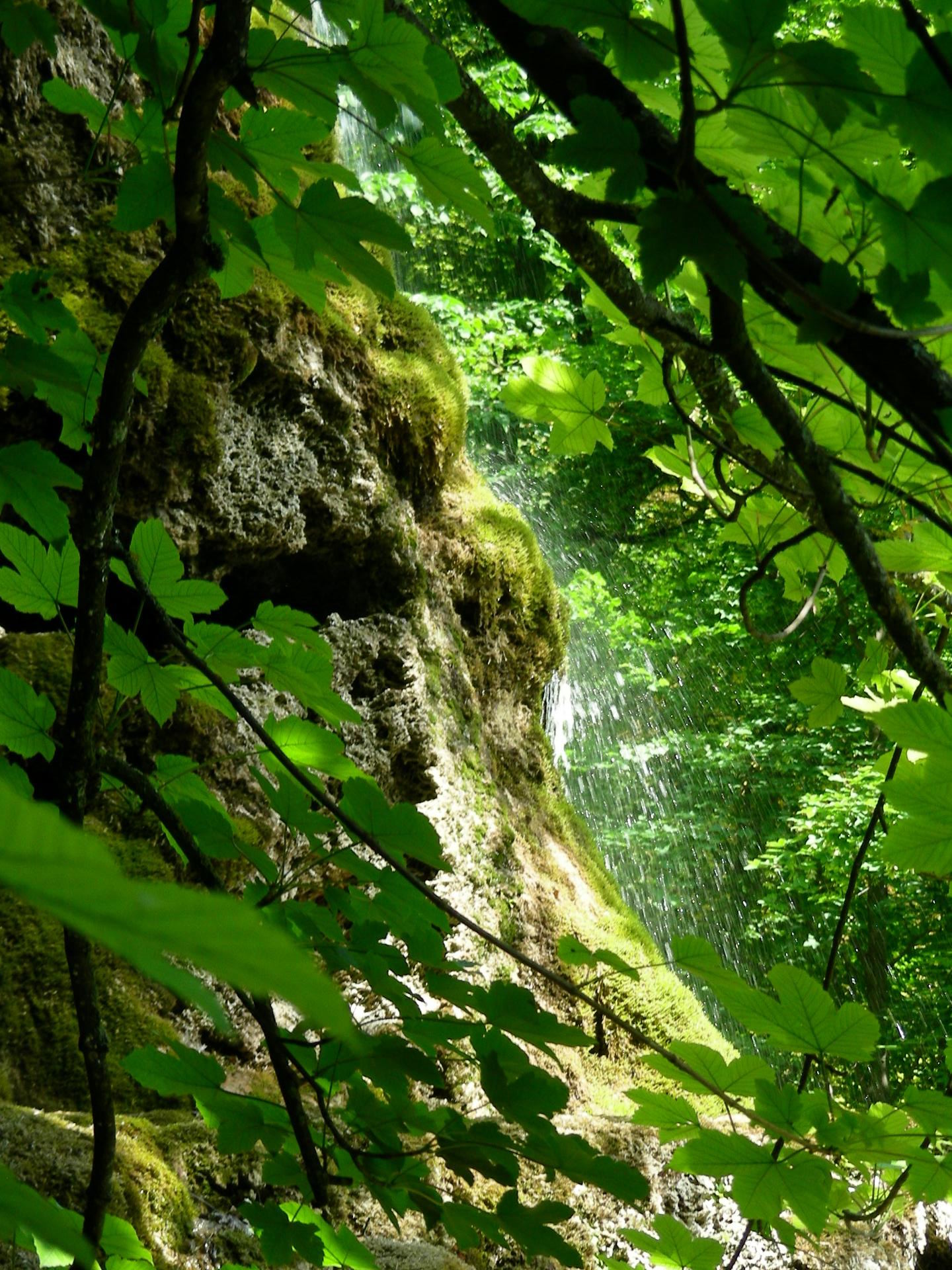 Unterer Wasserfall: Seitenansicht während des Aufstiegs