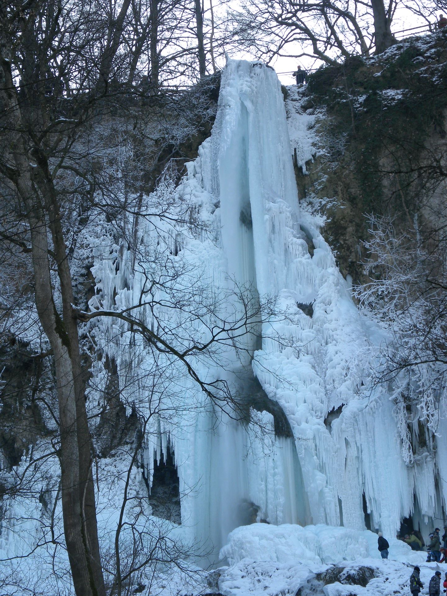 Bad Uracher Eis-Wasserfall 2012