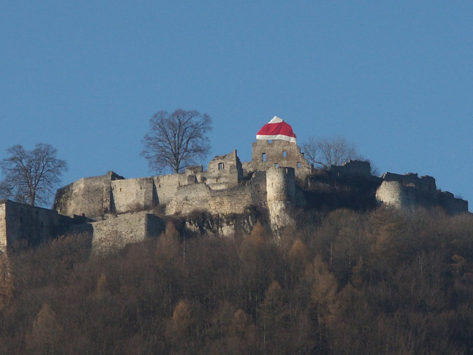 Burgruine Hohenurach in der Adventszeit